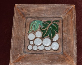 Brayton Laguna California Pottery Trinket Tray - Wood Grain Look w/ Grapes Crackle White -  Signed & Numbered 40 - 74