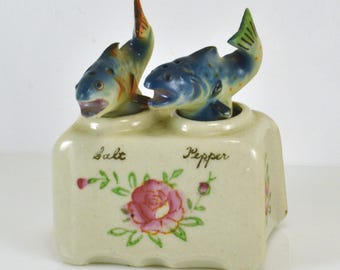 Salt Pepper Shakers Fish Nodders Salmon Trout Vintage Collectible Japan Figurine Novelty TT Bobbleheads