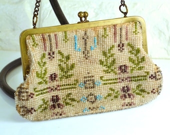 Beaded Purse Small Clutch or Carry Seed Beads Vintage Fashion Brass Frame Closure