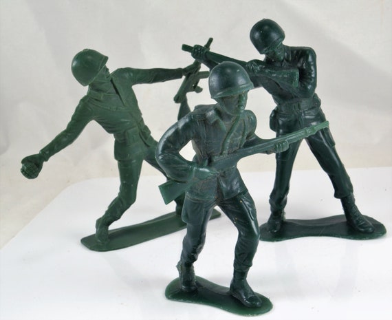 vintage green army men