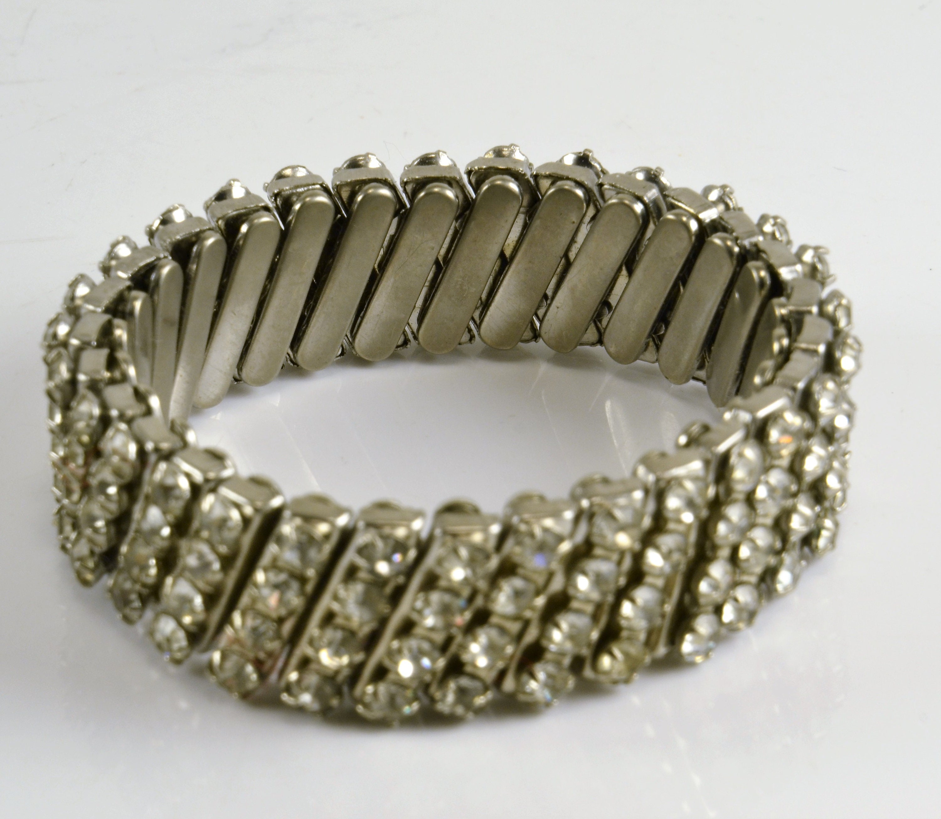 Rhinestone Stretch Bracelet Vintage Silver Tone Expansion Rhinestone Stretch Bracelet Vintage Silver Tone Expansion