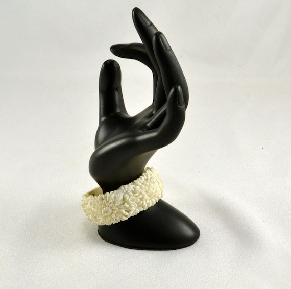 Clamper Bracelet - White Wedding Cake Celluloid -… - image 2