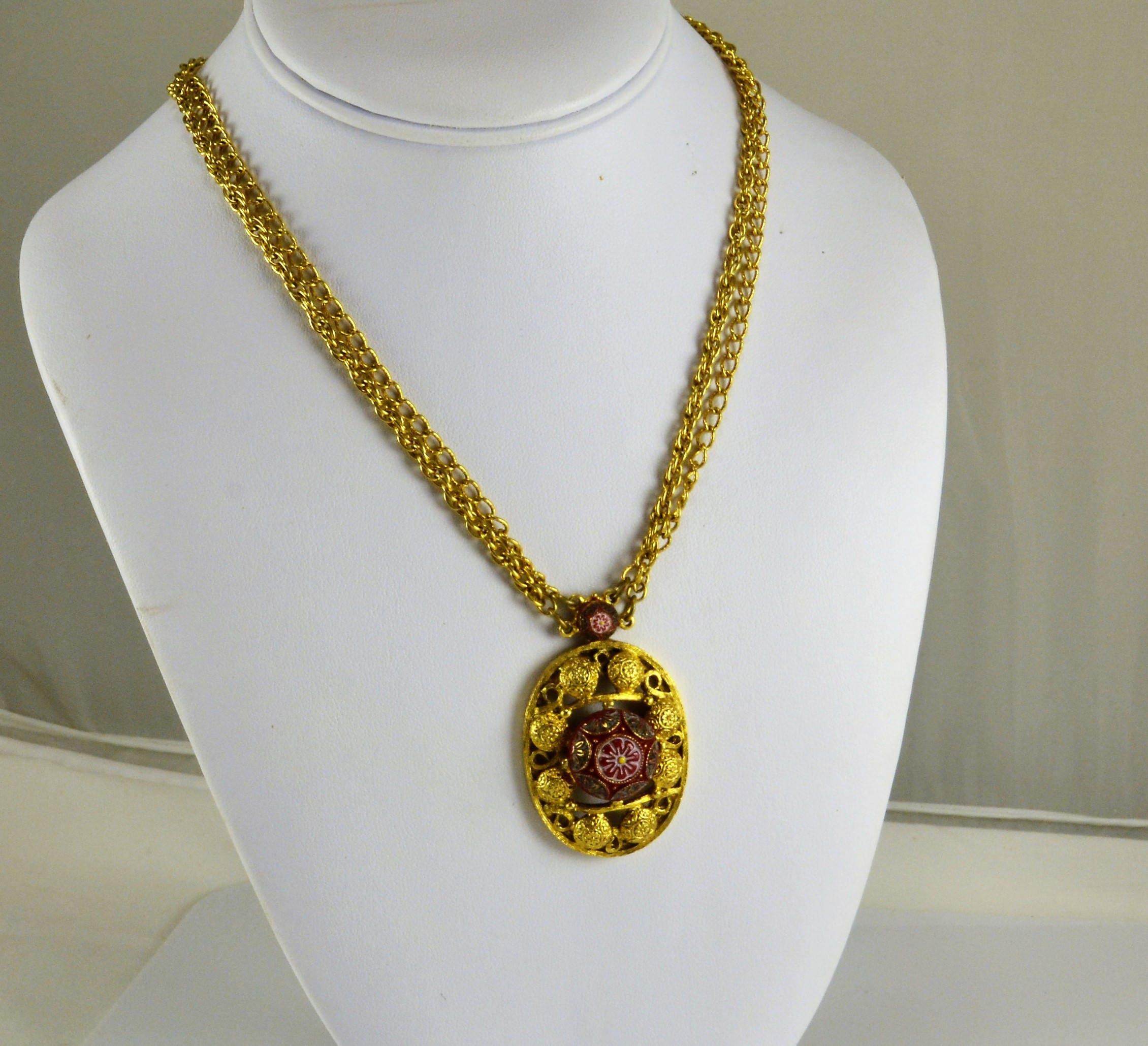 Celebrity NY Pendant Necklace Gold Tone Red Burgundy Painted Etsy