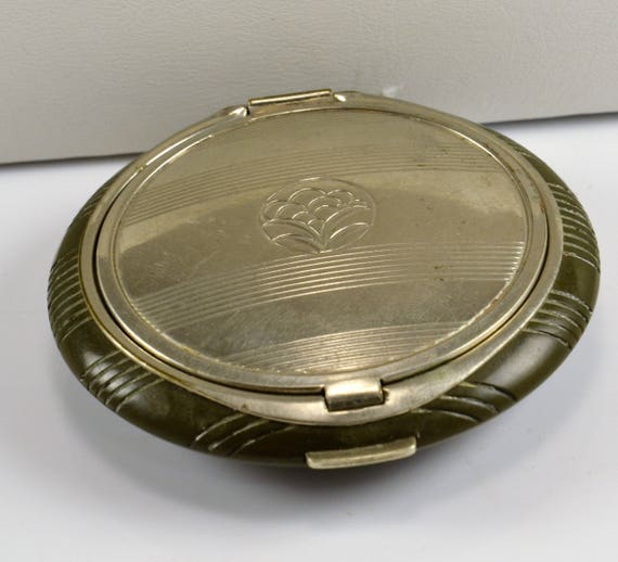 Richard Hudnut Compact - - Double Rouge Powder - Olive Green