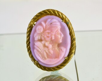 Cameo Brooch Pin Lavender Pink Peachblow Burmese Glass Antique Edwardian 1900s C Clasp Lilac Steampunk Victorian Gothic Rememberance