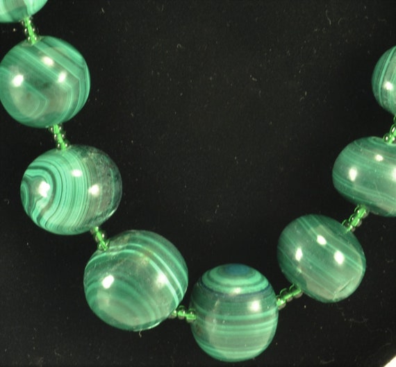 Malachite Bead Necklace Chunky 28 Inch Strand Gra… - image 10