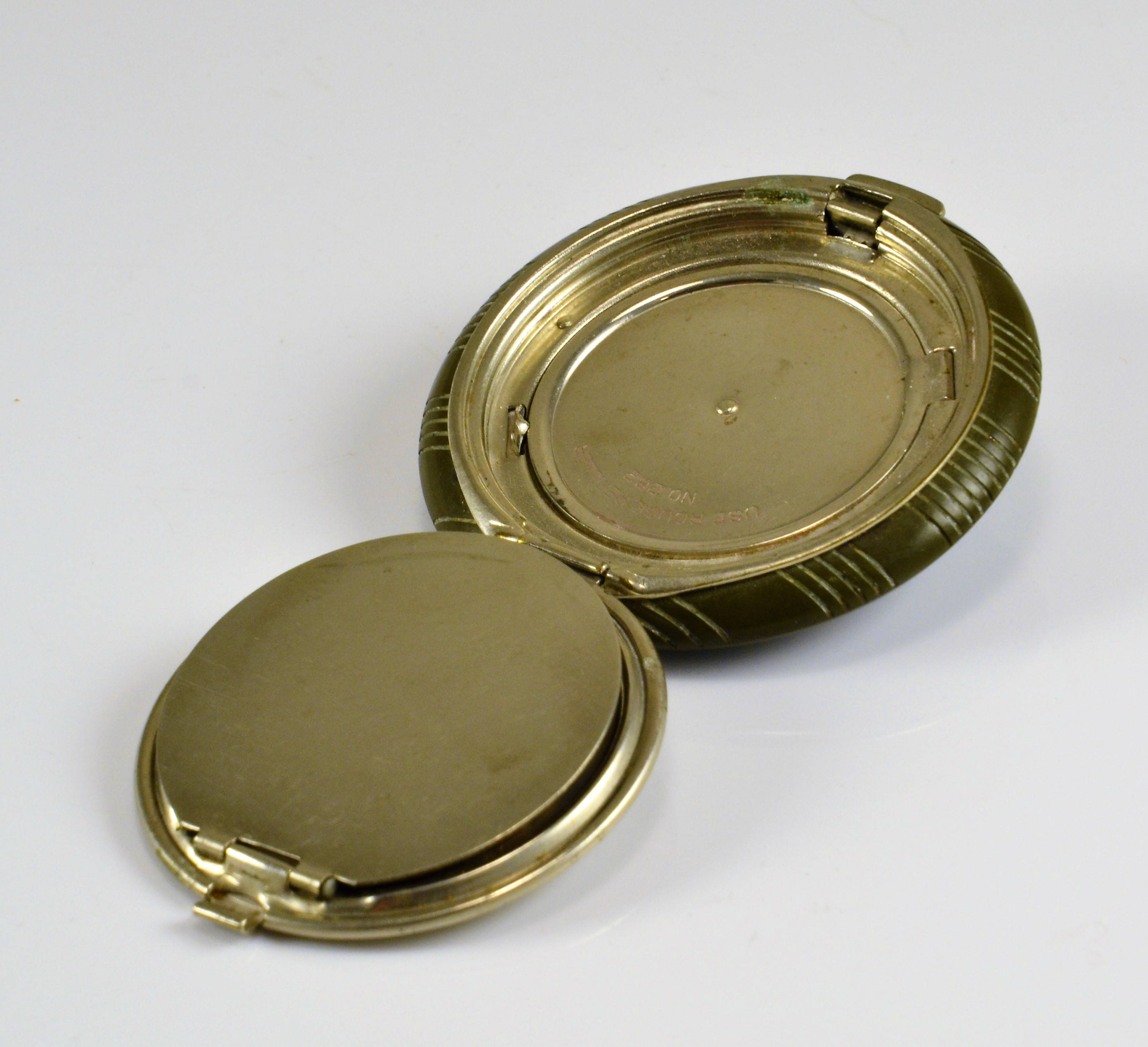 アメリカンヴィンテージ Richard Hudnut パウダーコンパクト Du BARRY RICHARD HUDNUT COMPACT | eBay