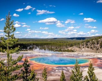 Colorful Grand Prismatic Spring in Yellowstone National Park Landscape Cloudy Sky Wyoming