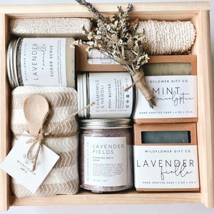 Self Care Spa Gift Box | Relaxation Spa Gift | Spa Gift for Her | Spa Day Gift Box | Spa Box for Her | Gift for Friend New Mom | Christmas