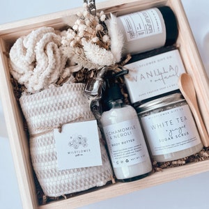 Neutral Self Care Spa Gift Box | Relaxation Spa Gift | Spa Gift for Her | Spa Day Gift Box  | Gift for Friend | boho bridesmaid personalized