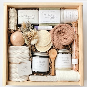 Deluxe Self Care Spa Gift Box | Relaxation Spa Gift | Spa Gift for Her | Spa Day Gift Box | Spa Box for Her | Gift for Friend New Mom