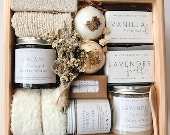 Spa Gift Box: Natural Body Care - Personalized Wooden Keepsake