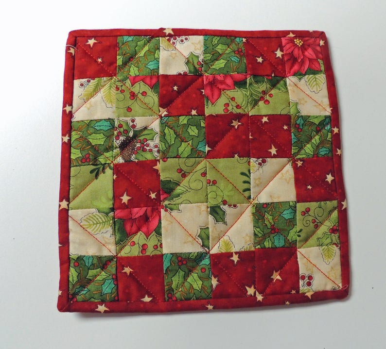 Mini Quilt Mug Rug Candle Mat Snack Mat Red Green Cream Etsy
