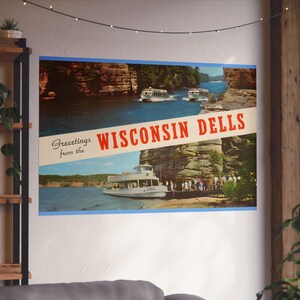 Vintage Wisconsin Dells: tour panoramici lungo il fiume attraverso le scogliere di arenaria - Poster di belle arti