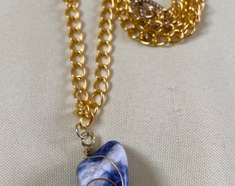 Blue swirl crystal necklace