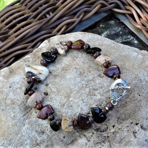 Free shipping! Fetish Stones Bracelet with various animals fetish stones, 7" long