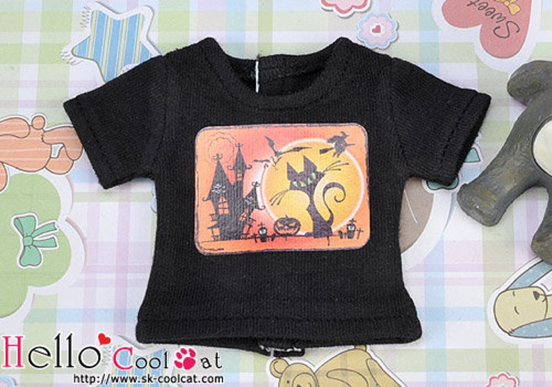 BlythePullip Short Sleeves Print Tee PR-75 Castle & Cat