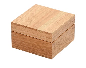 9cm Square Solid Oak Box with Lift-off Lid