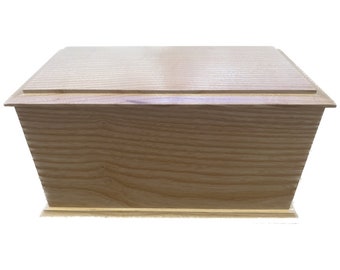 29cm Solid Ash Wooden Urn / Casket #8 - 4XL (3.6l)