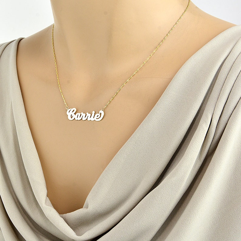 Small Solid 10k Or 14k Gold Personalized Carrie Name Necklace Etsy