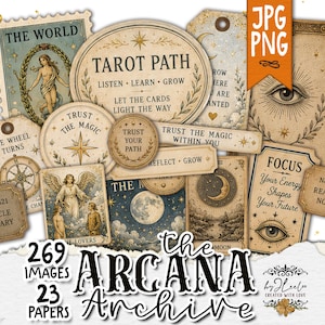 Op de afbeelding: Een verzameling papieren ephemera in vintage-stijl met tarot-illustraties, waaronder kaarten, labels en etiketten met hemelse motieven, ogen, manen en teksten zoals Tarot Path, The World en Focus. De set bevat 269 afbeeldingen en 23 papieren.