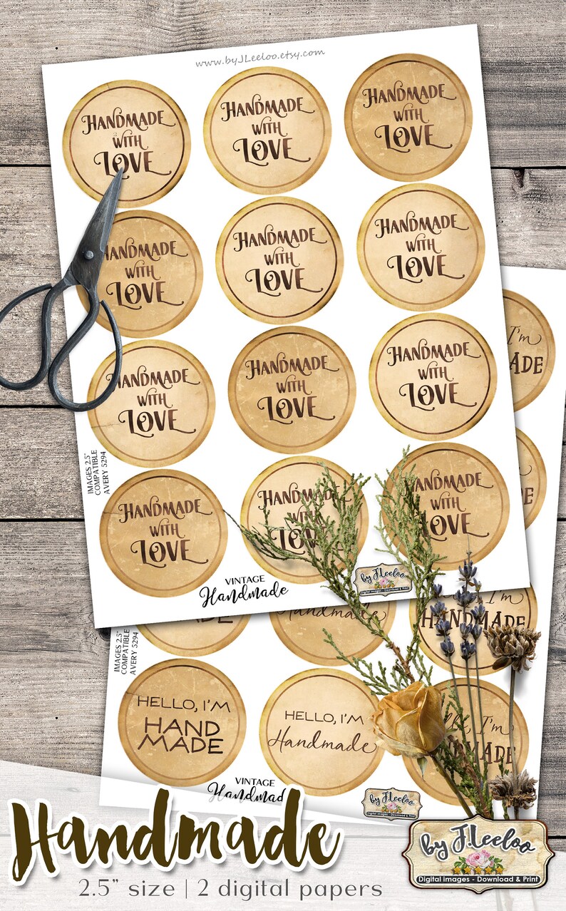 K&ouml;nnte beinhalten: Zwei Bl&auml;tter bedruckbares digitales Papier mit runden Etiketten im Vintage-Stil mit einem Durchmesser von 6,35 cm. Die Etiketten zeigen den Text "Handmade with Love" und "Hello, I'm Handmade".