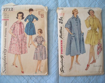 Vintage Robes Simplicity 3712, Simplicity 3592