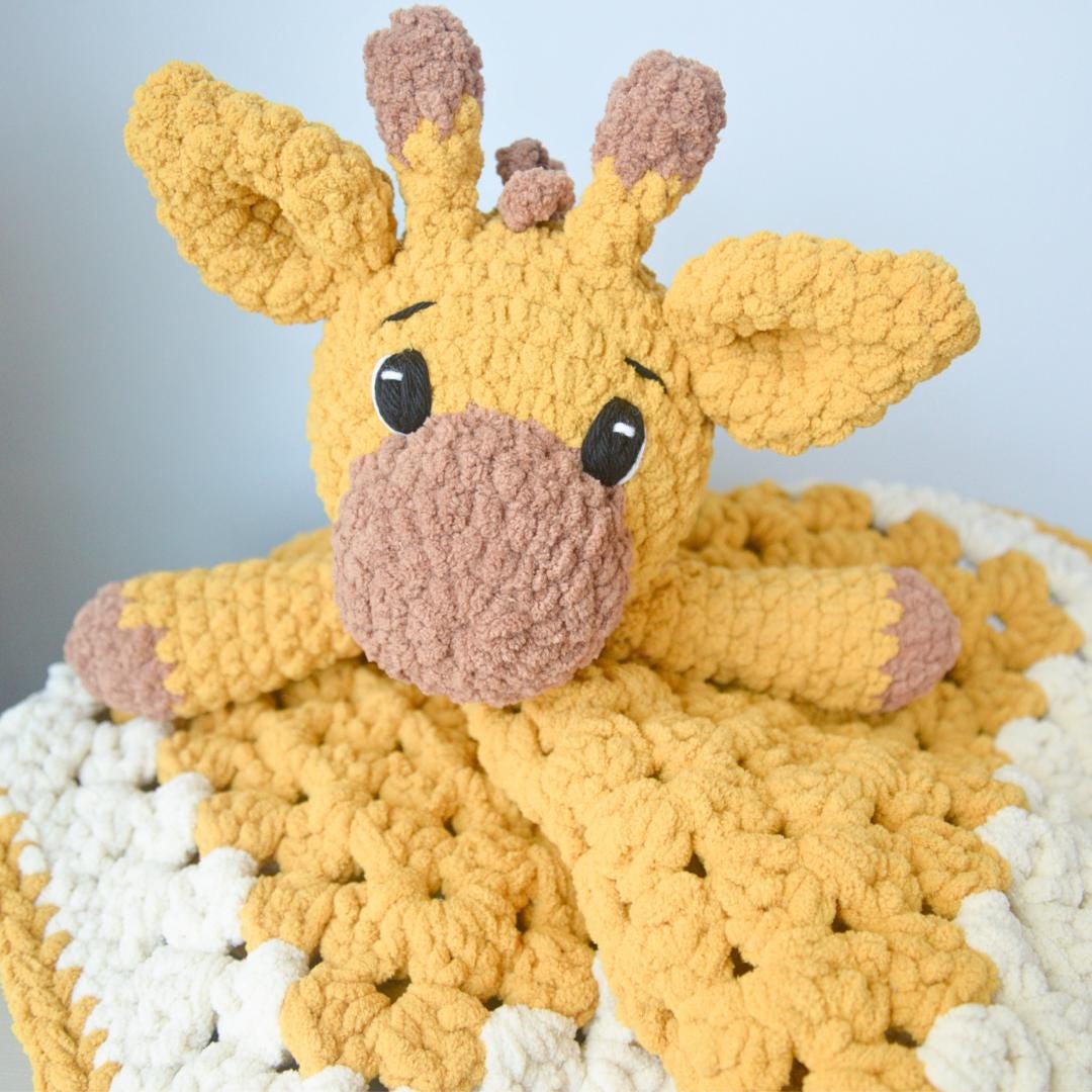 38 Giraffe Crochet Patterns for Amigurumi, Hats, Appliques, and Plush Designs 17 Giraffe Lovey Blanket Download Granny Square Animal