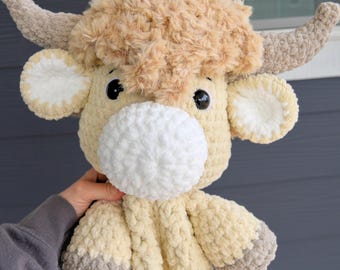 Highland Cow Crochet Pattern | Amigurumi Cow Plush PDF | Easy Beginner Pattern For Handmade Gifts