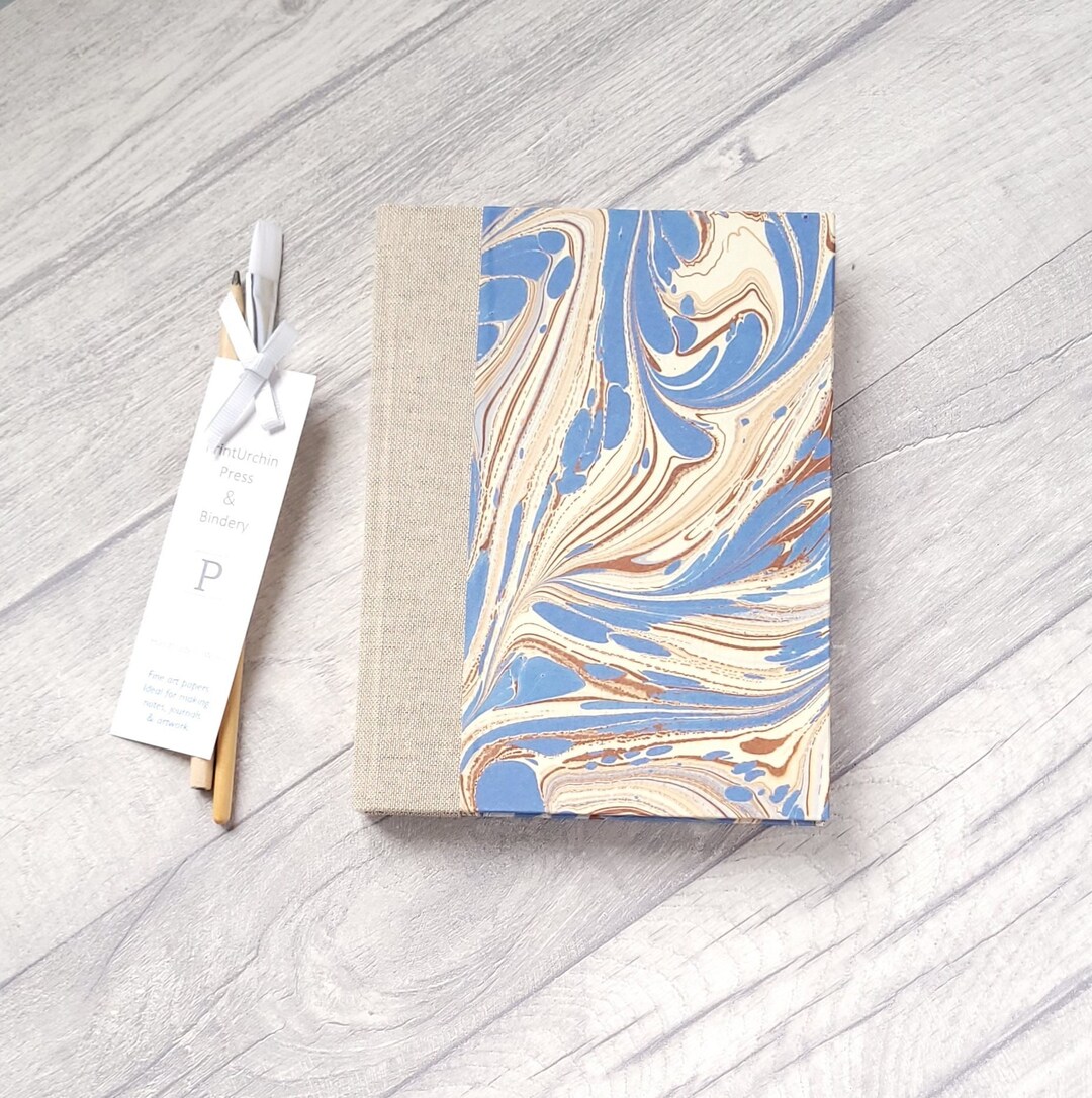 Arches and Saunders Hybrid Sketchbook Contains a Mix of Etsy