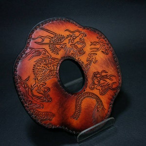 Tsuba en cuir, protège-épée en bambou, protège-épée en bois, tsuba shihai, shihai, kendo, kumdo, tsuba kendo