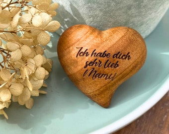 Handschmeichler Herz aus Holz, Holzherz, Valentinstagsgeschenk, Muttertag