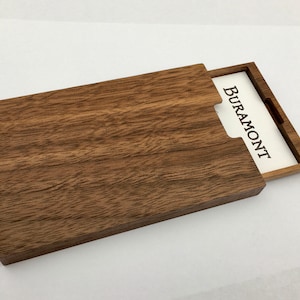 Visitenkartenetui aus Holz mit Gravur | Holzetui | Kartenhalter
