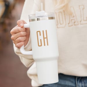 Custom Monogrammed 40 oz Tumbler // Tumbler with Handle, Personalized Tumbler, Bachelorette, Bridesmaid Gift, Graduation Gift, Teacher Gift