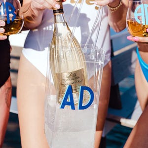 Shadow Monogram Wine Bag // Personalized Wine Carrier, Wine Tote, Hostess Gift, Bridesmaid Gift, Wine Gift, Wine Carrier Tote, Bachelorette
