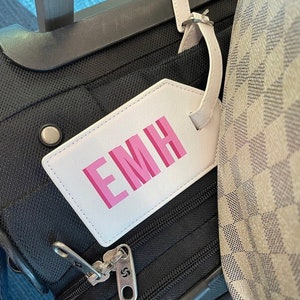 Schatten Monogramm Gepäckanhänger // Personalisierter Gepäckanhänger Geschenk, Geburtstagsgeschenk, Brautjungfer Geschenk, Hochzeitsgeschenke, Vegan Leder Gepäckanhänger