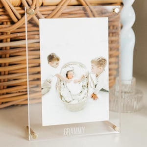 Personalized Acrylic Frame // Photo Gifts, Custom Acrylic Picture Frame, Personalized Gifts for Mom, Gifts for Her, Engraved Picture Frame