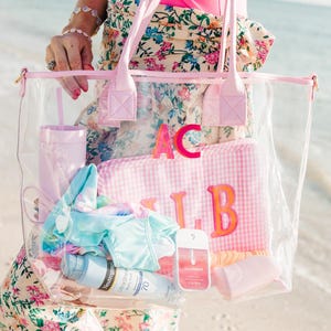 Monogrammed Clear Tote Bag // Custom Beach Bag, Bridesmaid Totes, Personalized Tote Bag for Her, Bachelorette Gifts, Party Favors