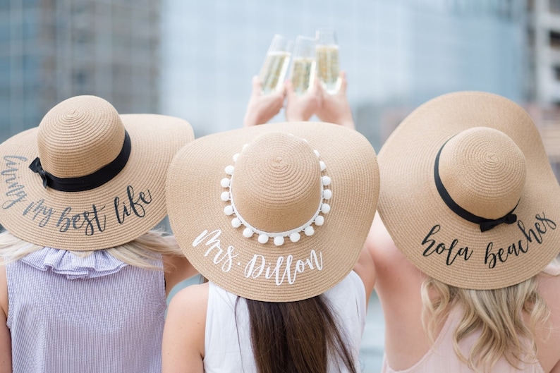 Aangepaste Floppy Beach Hat//Bachelorette reis huwelijksreis bruiloft afbeelding 7