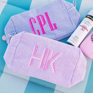 Embroidered Seersucker Makeup Bag // Seersucker Pouch, Toiletry Bag, Cosmetic Bag, Makeup Storage, Monogram Toiletry, Beach Bag, Bridesmaid