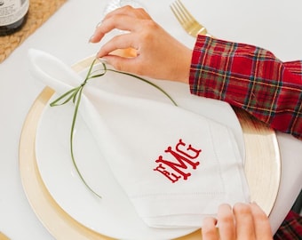 Embroidered Monogram Dinner Napkin Set // Monogrammed Wedding Napkin, Custom Linen Napkin, Hemstitched Linen Napkin, Housewarming Gift