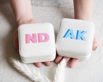 Shadow Monogram Travel Jewelry Case // Personalized Printed Jewelry Box, Shadow Monogram Jewelry Box, Birthday Gift, Bridesmaids Proposal