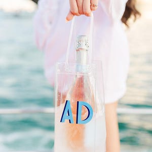 Shadow Monogram Wine Bag // Personalized Wine Carrier, Wine Tote, Hostess Gift, Bridesmaid Gift, Wine Gift, Wine Carrier Tote, Bachelorette