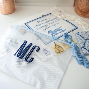 Nadelspitze NDLPT Projekt Tasche Aufbewahrung // Bestickte Pool Tasche // Brautjungfern Hochzeit Benutzerdefinierte Bachelorette Name Schule Alltag