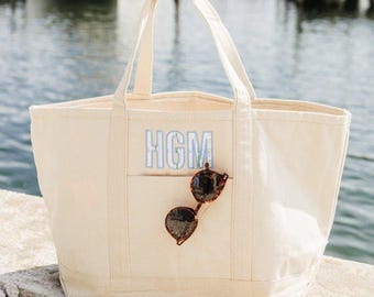 Embroidered Canvas Tote with Applique // Custom Text Tote, Gift for Her, Bachelorette Tote, Personalized Tote Bag, Name Tote Bag, Bridesmaid