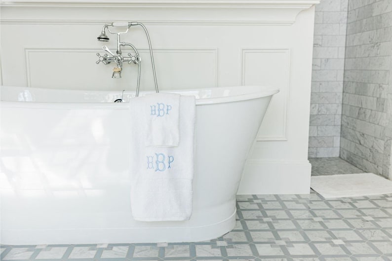 Sprinkled With Pink Guest Towels