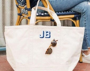 Embroidered Monogram Canvas Tote // Custom Tote Bag, Personalized Canvas Tote, Monogram Canvas Tote Bag Gift, Boat Bag, Monogramed Beach Bag