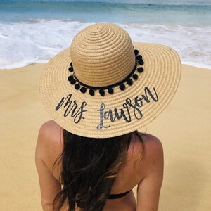 Aangepaste Floppy Beach Hat//Bachelorette reis huwelijksreis bruiloft afbeelding 8