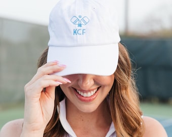 Geborduurde honkbalhoed met monogrammotief//pickleball-hoed, tennishoed, monogram-hoed, pickleball-cadeau, teamhoed, unisex volwassen hoed