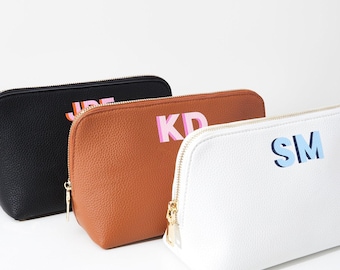Vegan Leather Pouch // Personalized Leather Zipper Pouch, Custom Christmas Gifts for Her, Personalized Make Up Bag, Travel Accessories